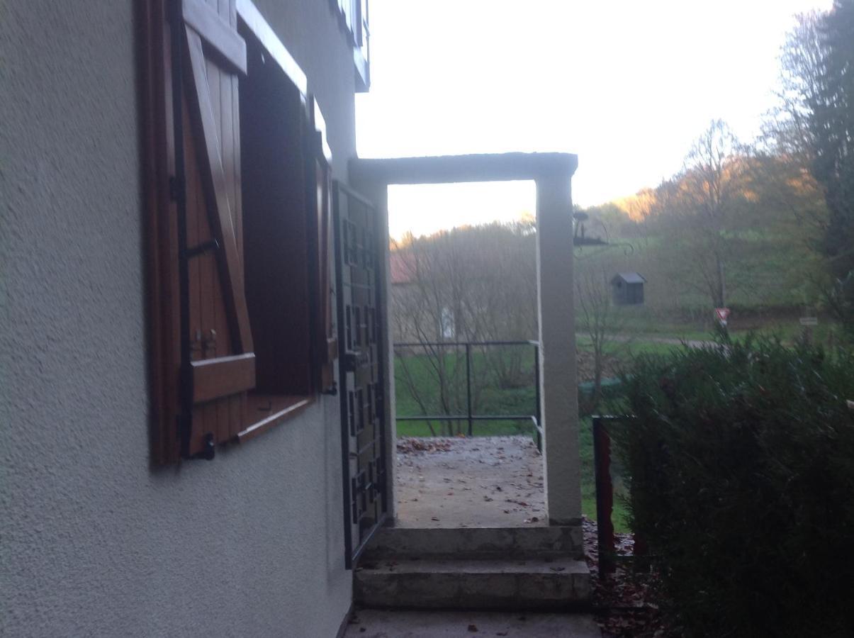 Gite Du Creux De La Goutte Xertigny Exterior foto